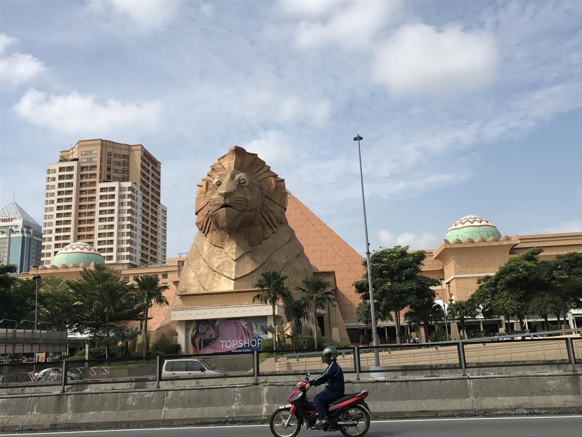 Subang Ville Ehsan Apartment Kampong Baharu Sungai Way Екстериор снимка